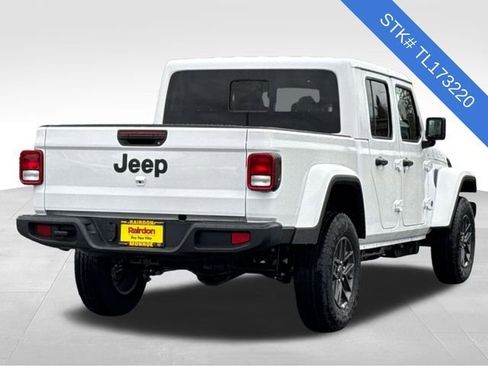 New 2026 Jeep Gladiator Sport image 5