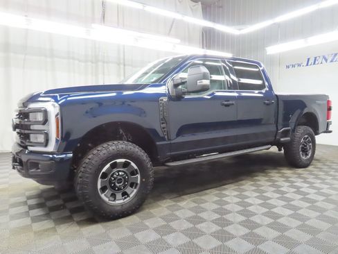 Used 2024 Ford F250 XLT w/ Black Appearance Package AWD/4WD image 7
