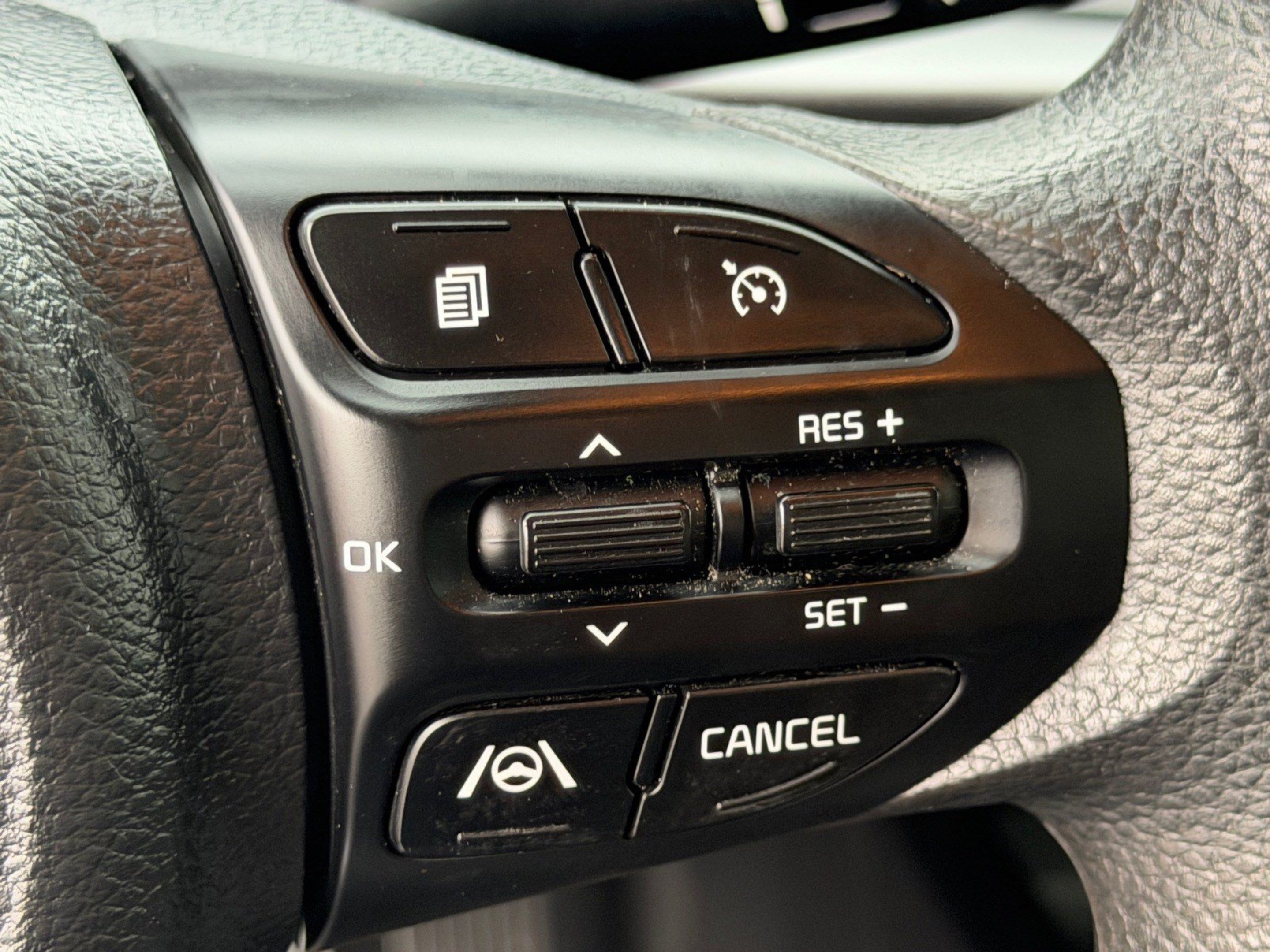 Used 2023 Kia Rio S w/ Technology Package FWD image 28
