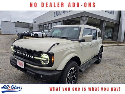 New 2025 Ford Bronco Outer Banks