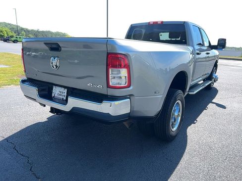 Used 2024 RAM 3500 Big Horn AWD/4WD image 6