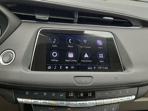 Used 2019 Cadillac XT4 Premium Luxury FWD image 14