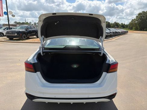 Used 2025 Nissan Altima 2.5 SV FWD image 18