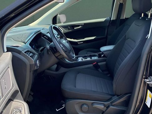 Used 2019 Ford Edge SE AWD/4WD image 5