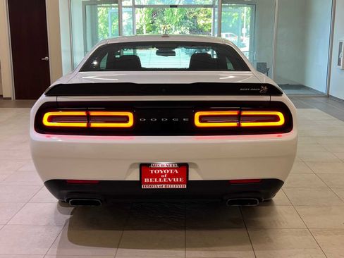 Used 2023 Dodge Challenger R/T Scat Pack image 5