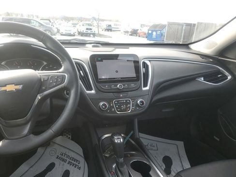 Used 2016 Chevrolet Malibu Hybrid w/ Leather Package image 29