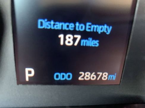 Certified 2025 Toyota Corolla LE image 16