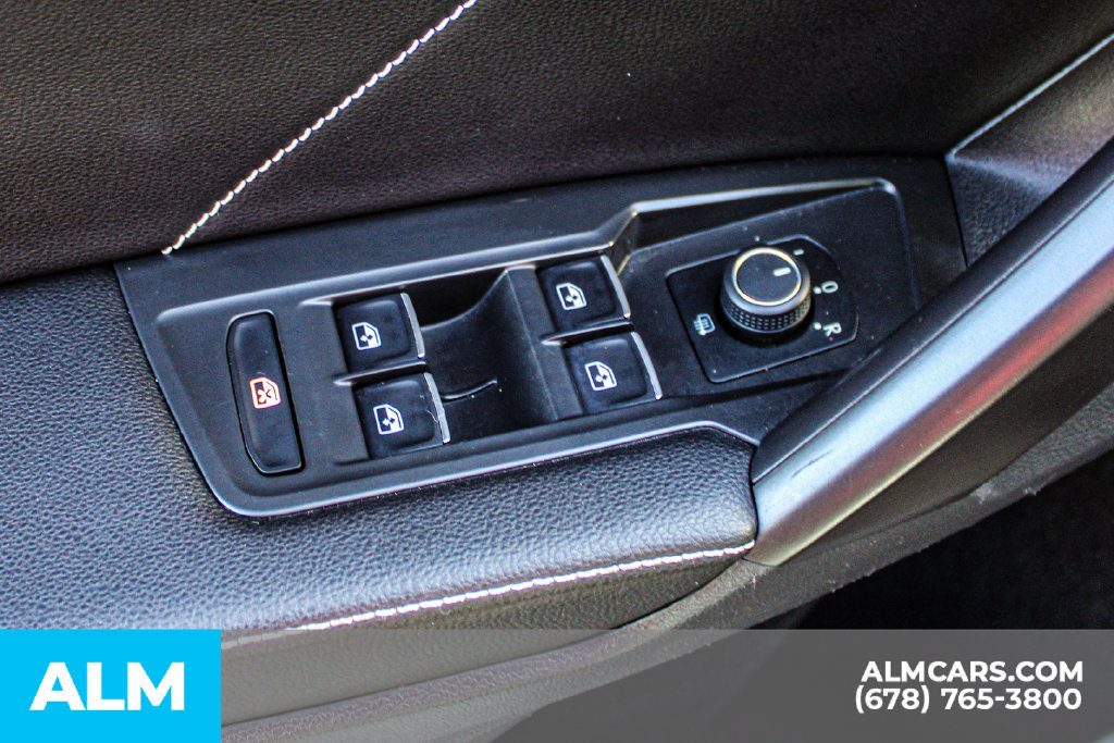 Used 2022 Volkswagen Tiguan SE FWD image 41