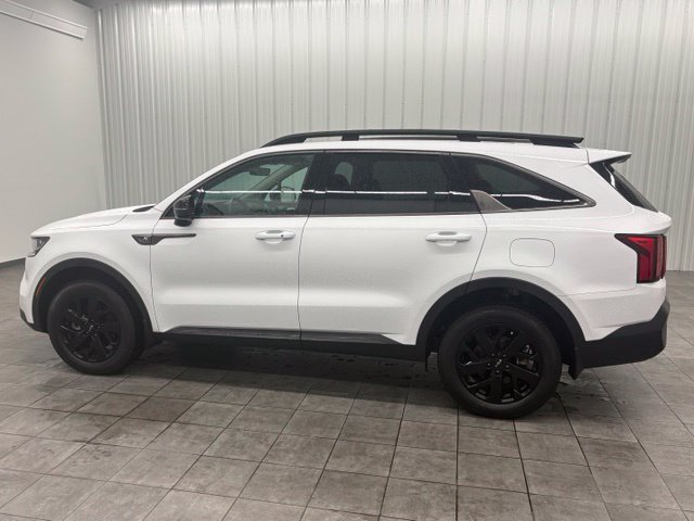 Used 2023 Kia Sorento S w/ Panoramic Sunroof Package AWD/4WD image 6