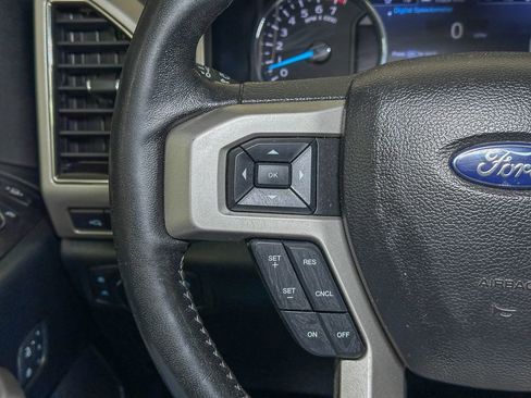 Used 2019 Ford F250 Lariat w/ Lariat Ultimate Package image 32