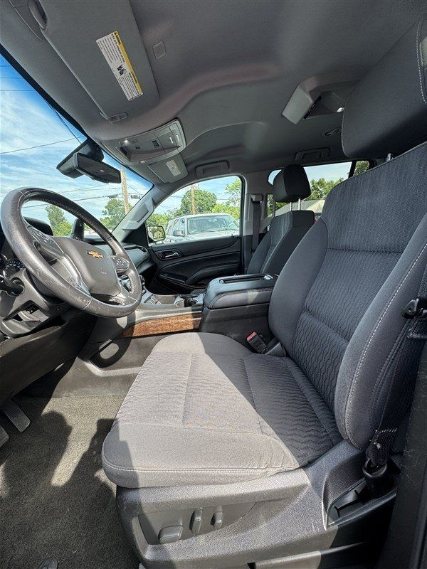 Used 2018 Chevrolet Suburban LS w/ Skid Plate Package AWD/4WD image 10
