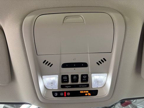 Used 2023 Buick Enclave Essence w/ Experience Buick Package AWD/4WD image 35