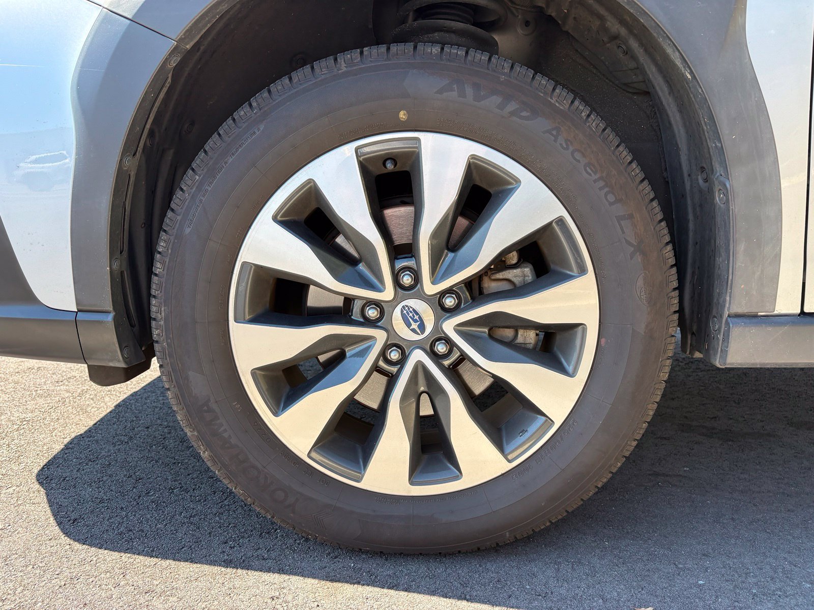 Certified 2023 Subaru Outback Limited AWD/4WD image 10