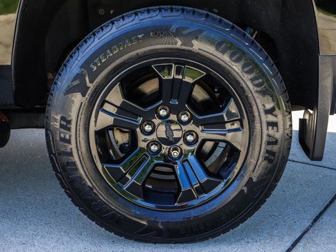 Used 2019 Chevrolet Tahoe LS AWD/4WD image 21
