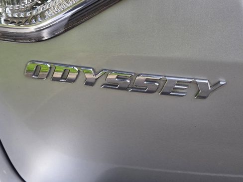 Used 2014 Honda Odyssey LX image 28