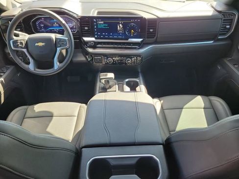 Certified 2024 Chevrolet Silverado 1500 LTZ AWD/4WD image 15