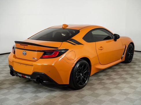Used 2023 Toyota GR86 10th Anniversary SE image 22