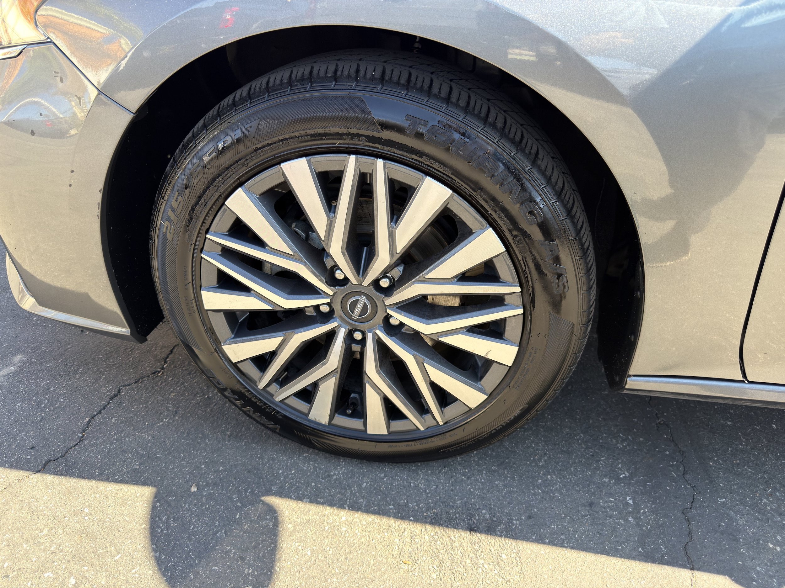 Used 2023 Nissan Altima 2.5 SV FWD image 35