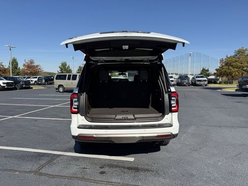 Certified 2024 Ford Expedition King Ranch image 7