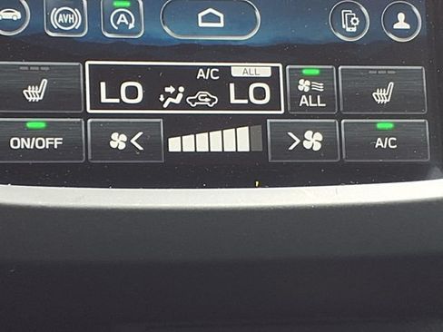 New 2026 Subaru Forester Premium AWD/4WD image 12