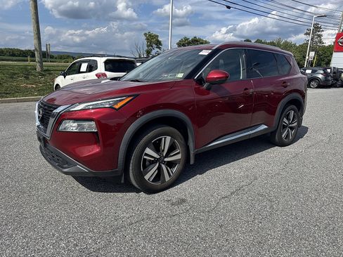 Used 2023 Nissan Rogue SL AWD/4WD image 7