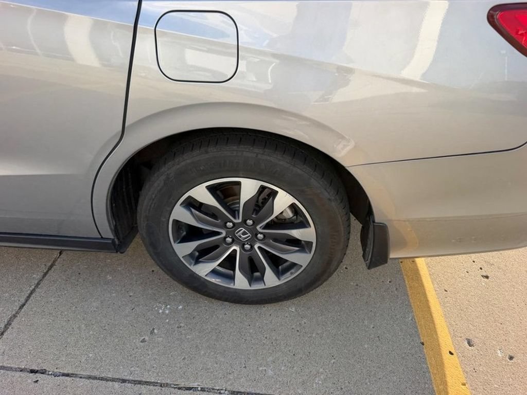 Certified 2022 Honda Odyssey EX-L image 6