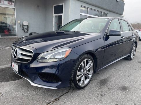 Used 2016 Mercedes-Benz E 350 E 350 4MATIC AWD 4dr Sedan image 4