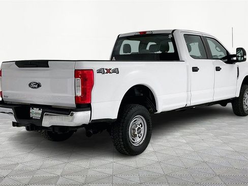 Used 2019 Ford F350 XL w/ Power Equipment Group image 6