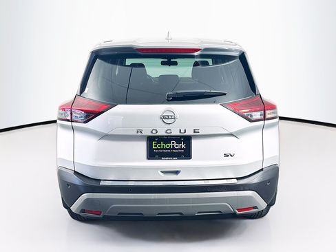 Used 2023 Nissan Rogue SV FWD image 7