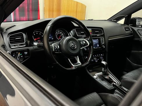 Used 2015 Volkswagen GTI Autobahn w/ Lighting Package (SEL) FWD image 11
