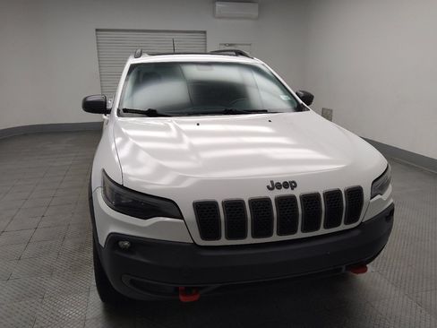 Used 2019 Jeep Cherokee Trailhawk w/ Comfort/Convenience Group AWD/4WD image 14
