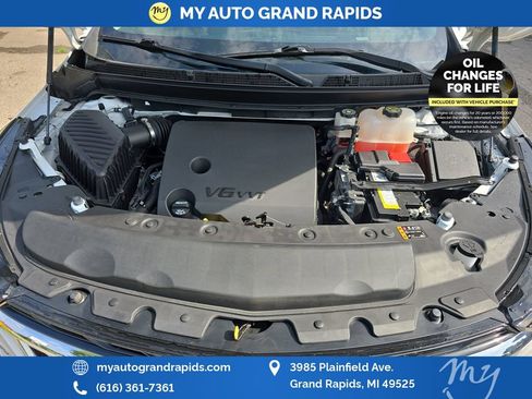 Used 2023 Buick Enclave Essence w/ Experience Buick Package AWD/4WD image 24