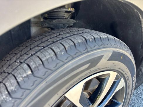 Certified 2023 Volkswagen Tiguan S FWD image 9