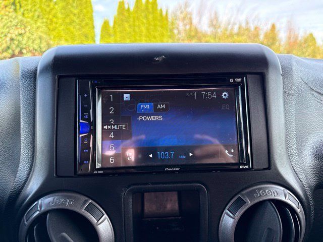 Used 2017 Jeep Wrangler Sport AWD/4WD image 20