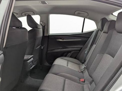 Used 2025 Toyota Camry LE FWD image 17
