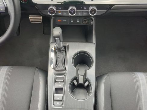 Used 2025 Honda Civic Sport image 19