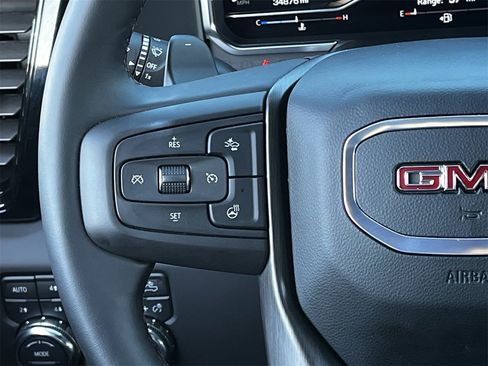 Used 2024 GMC Sierra 1500 AT4X image 12