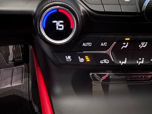 Used 2014 Chevrolet Corvette Stingray Convertible w/ 2LT Preferred Equipment Group image 20