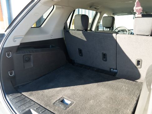 Used 2016 GMC Terrain SLE image 17