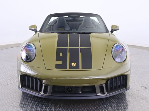 Used 2026 Porsche 911 Carrera GTS RWD image 10