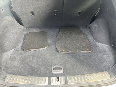 Used 2023 Genesis GV70 2.5T w/ Advanced Package image 27