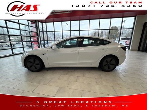 Used 2019 Tesla Model 3 image 2