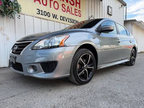 Used 2014 Nissan Sentra SR w/ SR Driver Package FWD image 7