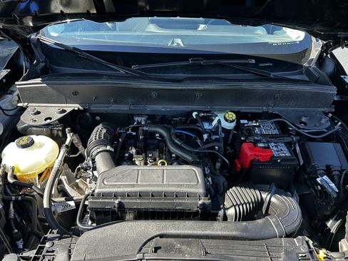 Used 2025 Ford Bronco Sport Big Bend AWD/4WD image 10