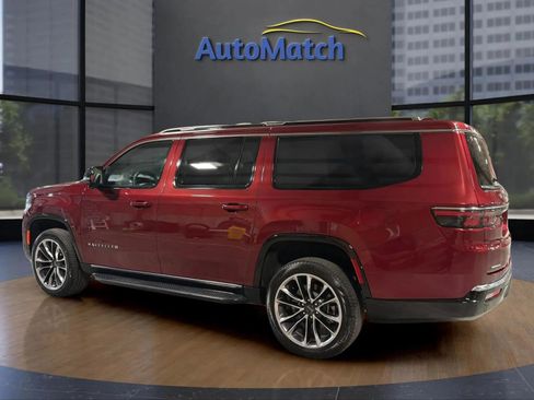 Used 2023 Jeep Wagoneer L Series II w/ Convenience Group I AWD/4WD image 8
