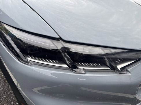 Used 2025 Ford Mustang Mach-E Select w/ Comfort Package Lite image 3