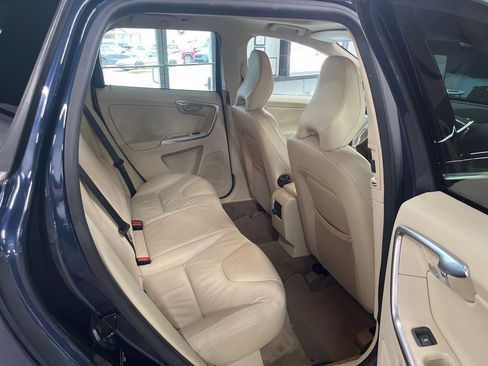 Used 2013 Volvo XC60 T6 Premier Plus AWD/4WD image 49