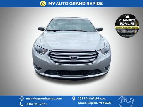 Used 2016 Ford Taurus Limited w/ Driver Assist Package AWD/4WD image 2
