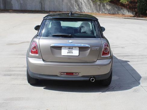 Used 2012 MINI Cooper Hardtop image 4
