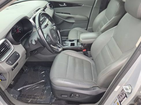Used 2016 Kia Sorento EX AWD/4WD image 10